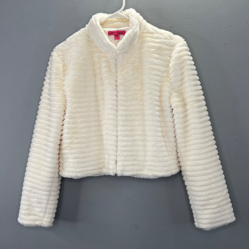 Betsey Johnson Faux Fur Coat Cropped Jacket S Ivory Off White Hook Closure Prom